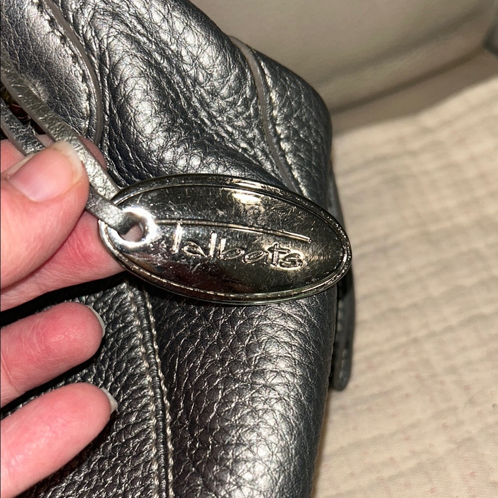 Talbots Silver Leather Handbag - Picture 2 of 8